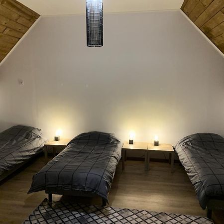Comfortable House For 6 Guests In Saint-Come-Du-Montヴィラ エクステリア 写真